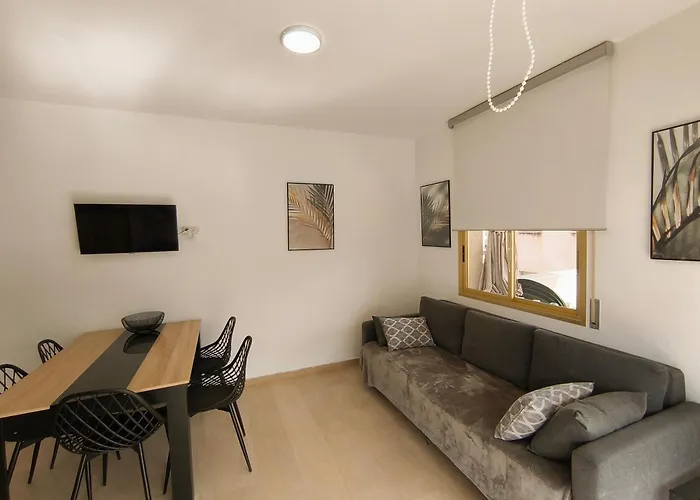 Arquus 5 Apartman *
