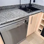 شقة Arquus 5 *